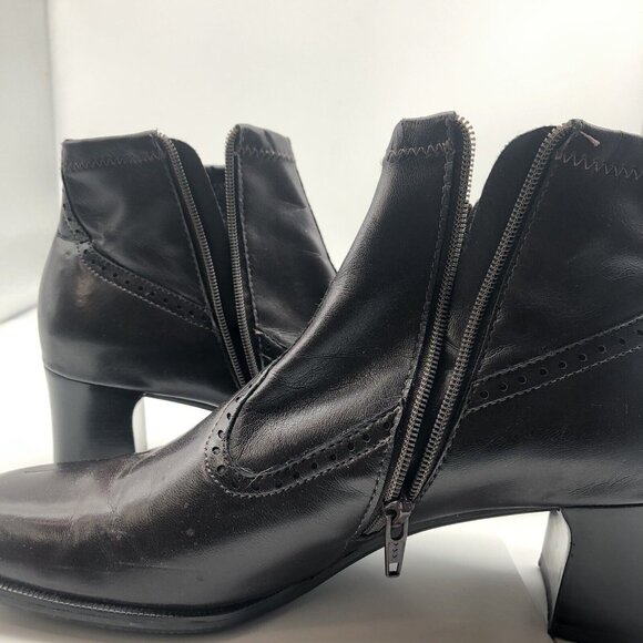 Brown Franco Sarto sz 6.5 Ankle boots booties Block Heel Vegan - Picture 12 of 16